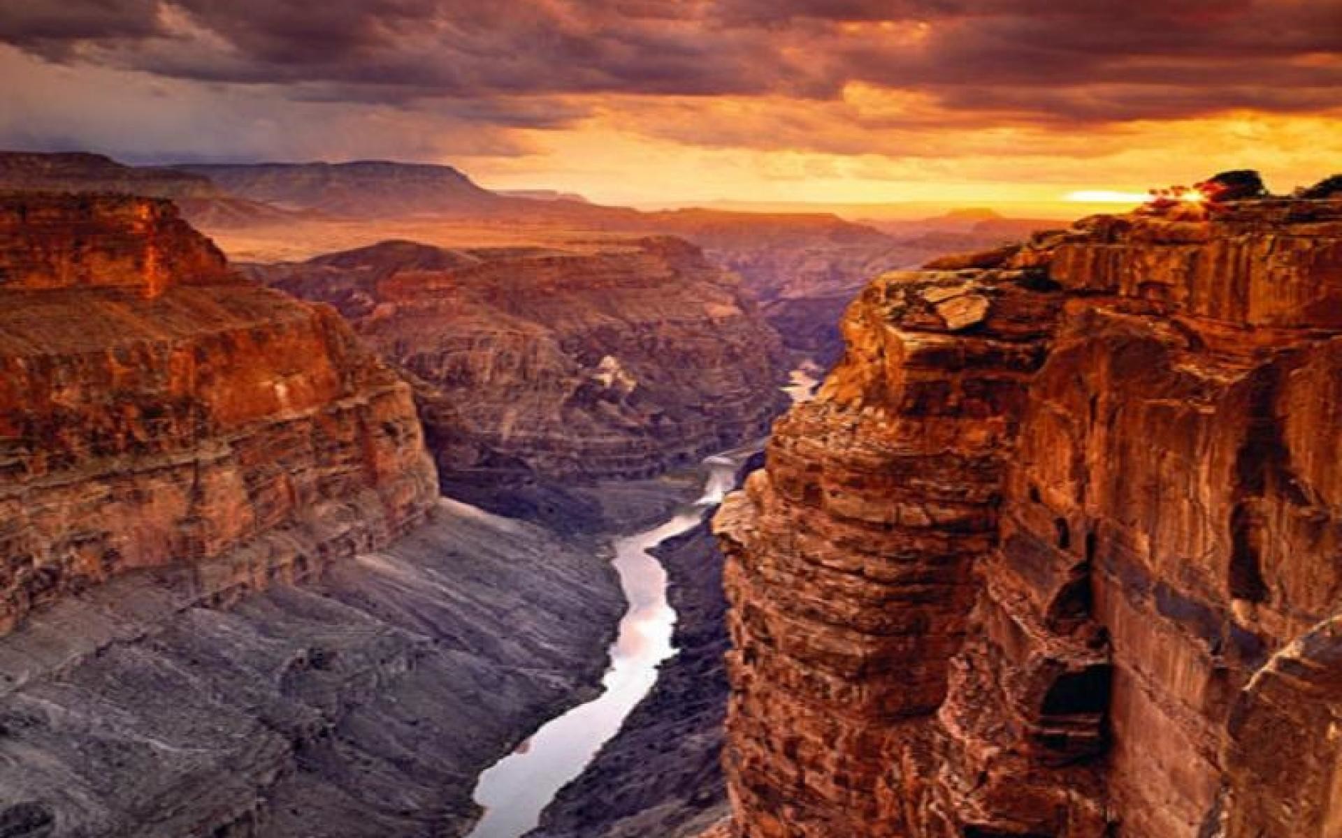 Гранд-Каньон (Grand Canyon) – величественный и завораживающий
