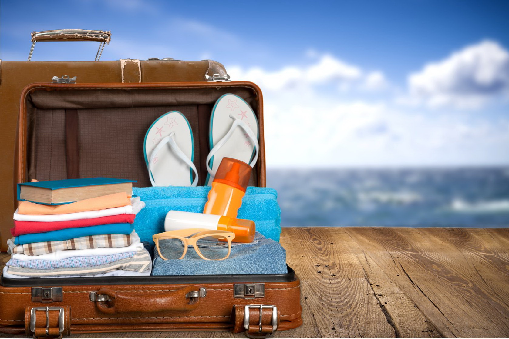 9 вещей, которые все берут в отпуск и никогда ими не пользуются  